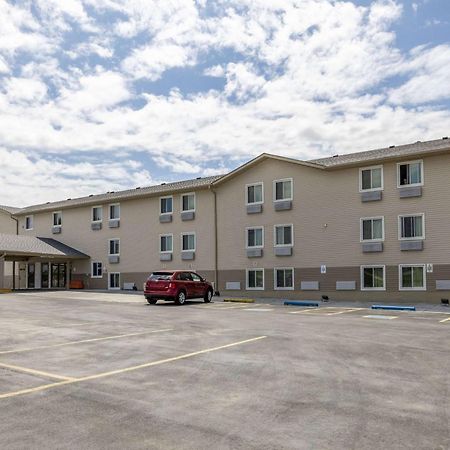 The Inn&Suites Sw Omaha Exterior photo