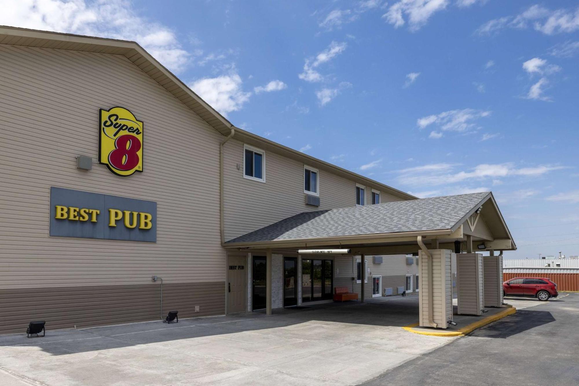 The Inn&Suites Sw Omaha Exterior photo